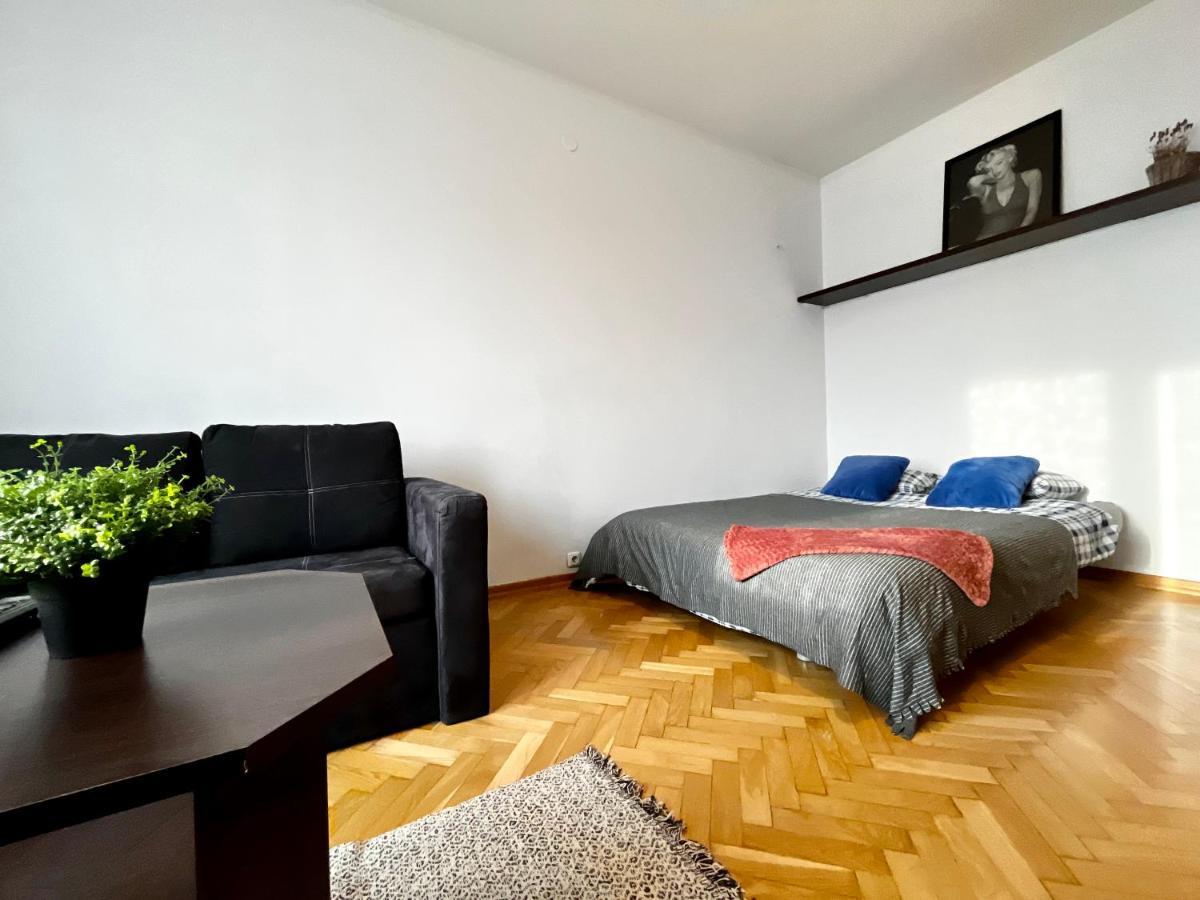 Old Town Apartment Краків Екстер'єр фото